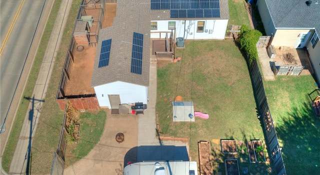 Photo of 232 Sunset Dr, Edmond, OK 73003