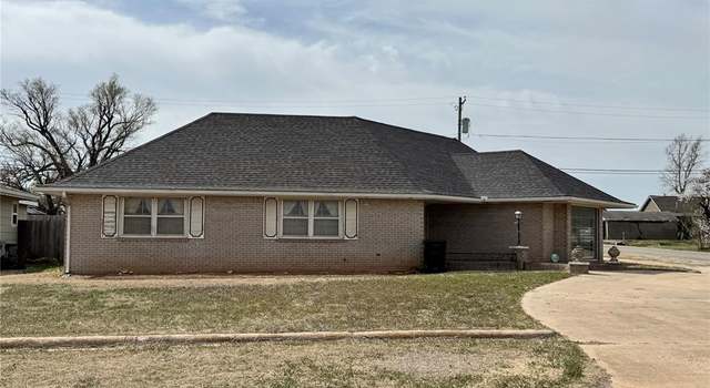 Photo of 800 E North Boundary, Sentinel, OK 73664
