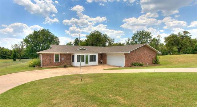 Photo of 12030 NE 26th St, Choctaw, OK 73020
