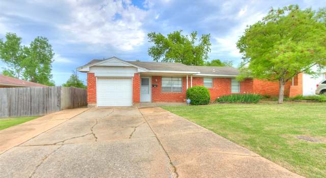 Photo of 645 SW 3rd St, Moore, OK 73160