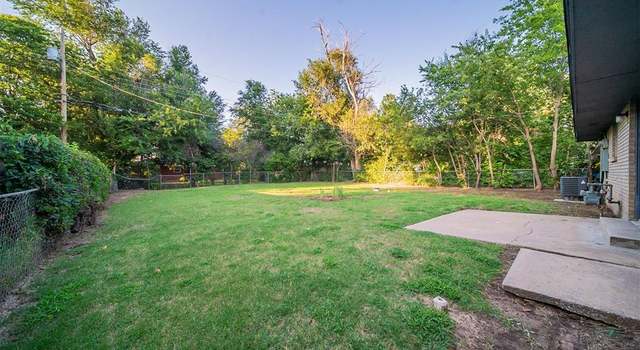 Photo of 621 SW 1st St, Moore, OK 73160