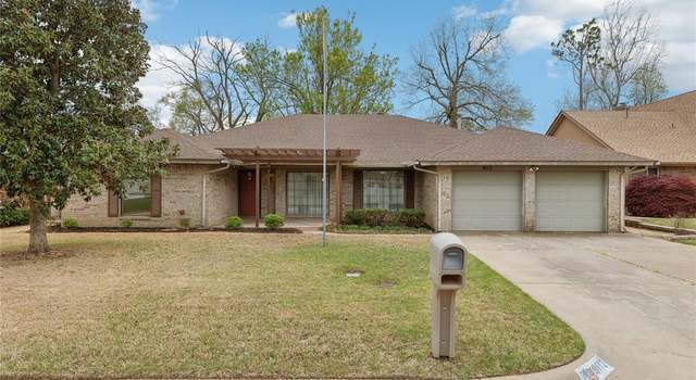 Photo of 9112 Oak Hollow Dr, Oklahoma City, OK 73130