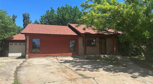 Photo of 816 N Ramblin Oaks Dr, Moore, OK 73160