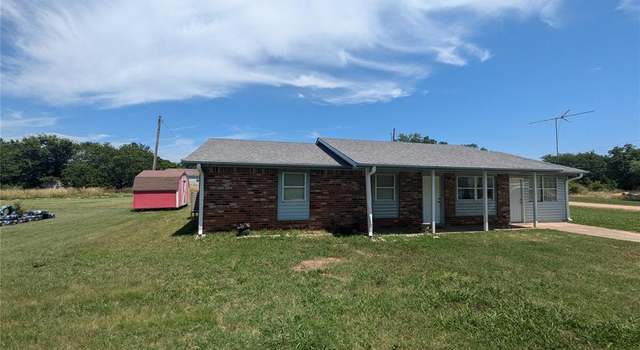 Photo of 425 S Hodge St, Maud, OK 74854