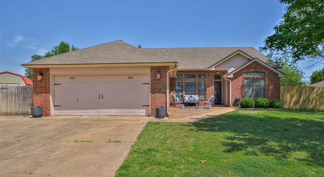 Photo of 1004 Westbury Ct, Yukon, OK 73099