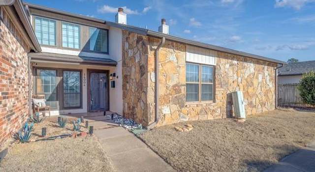 Photo of 14004 Crossing Way, Edmond, OK 73013