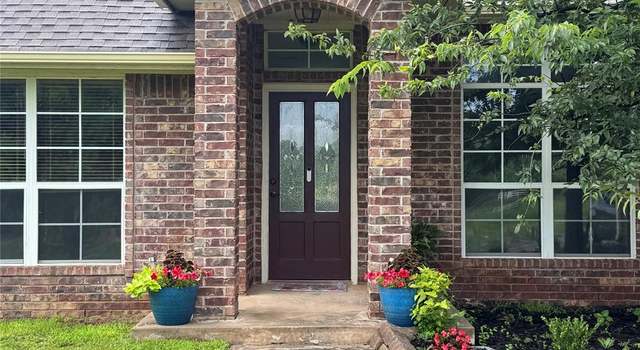Photo of 14636 Cottonwood Dr, Edmond, OK 73025