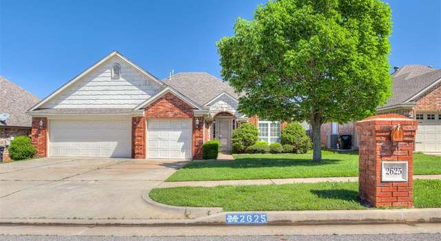 Photo of 2625 SE 8th St, Moore, OK 73160