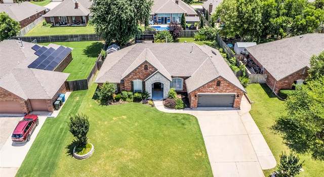 Photo of 2044 Yorkshire Dr, Midwest City, OK 73130