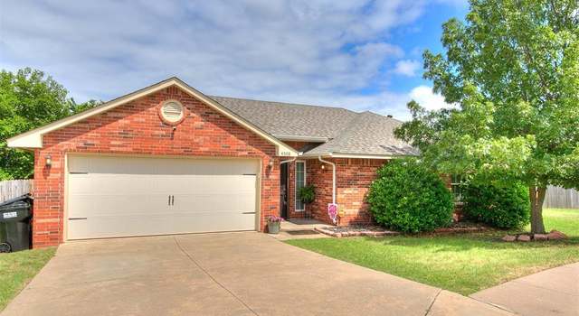Photo of 4508 Applegate Dr, Moore, OK 73160
