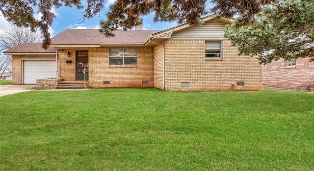 Photo of 1311 N College St, Cordell, OK 73632