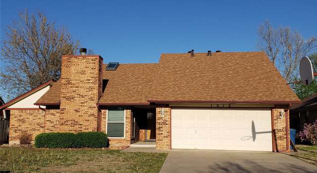 Photo of 1212 Dodd Dr, Midwest City, OK 73130