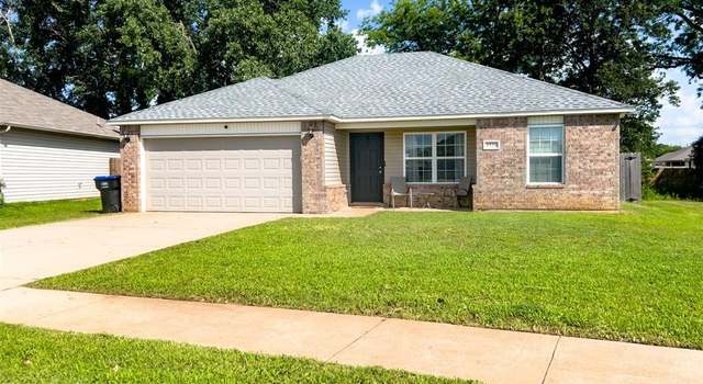 Photo of 1233 Ironstone Dr, Noble, OK 73068