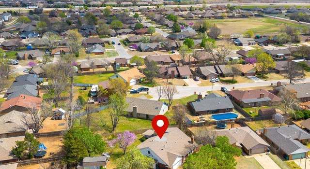 Photo of 3832 Skyward Cir, Yukon, OK 73099
