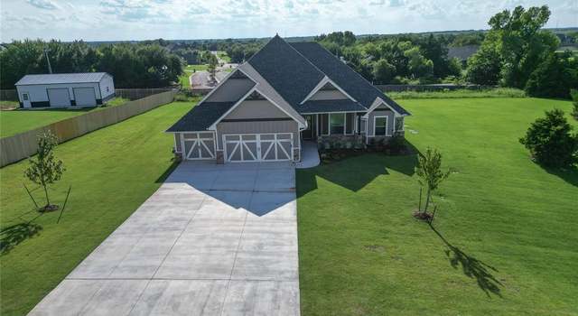 Photo of 13715 Saltgrass Dr, Edmond, OK 73025