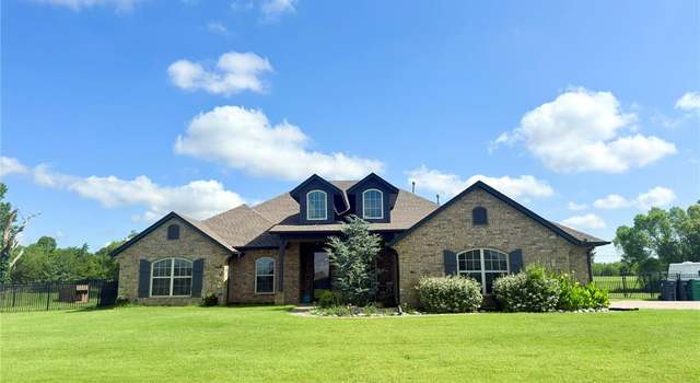 Photo of 12717 SW 24th St, Yukon, OK 73099