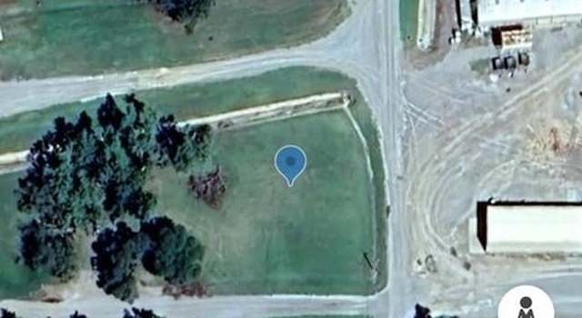 Photo of 428 Kiowa Ave, Mountain View, OK 73062