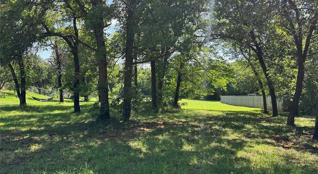 Photo of 9916 Timber Ct, Oklahoma City, OK 73165