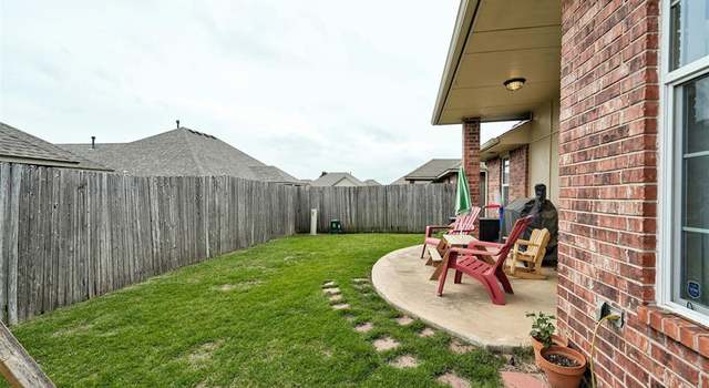 Photo of 4236 Notting Hill Dr, Moore, OK 73160