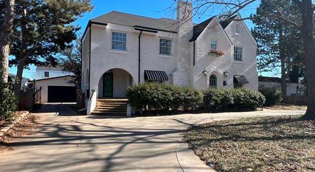 Photo of 511 S 9th St, Clinton, OK 73601