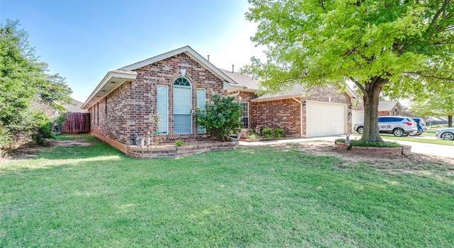 Photo of 2421 Stonebridge Dr, Norman, OK 73071