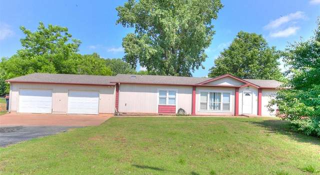 Photo of 12325 Spring Meadows Rd, Yukon, OK 73099