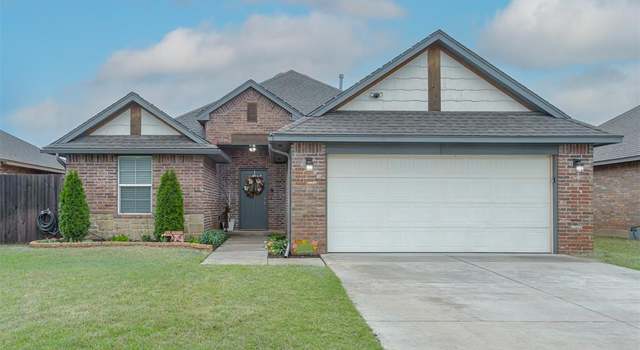 Photo of 10012 SW 22nd St, Yukon, OK 73099