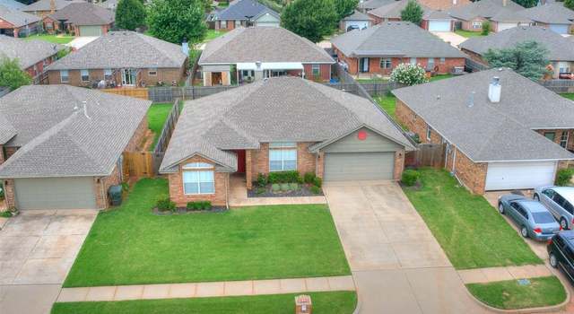Photo of 704 Mcconnell Dr, Yukon, OK 73099