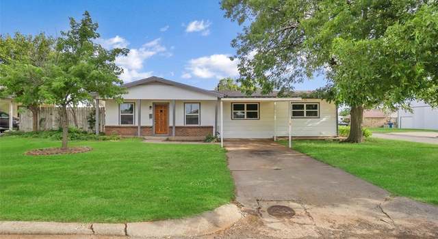 Photo of 802 E 8th St, Cordell, OK 73632