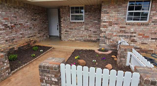 Photo of 6805 Saint Marys Cir, Oklahoma City, OK 73132