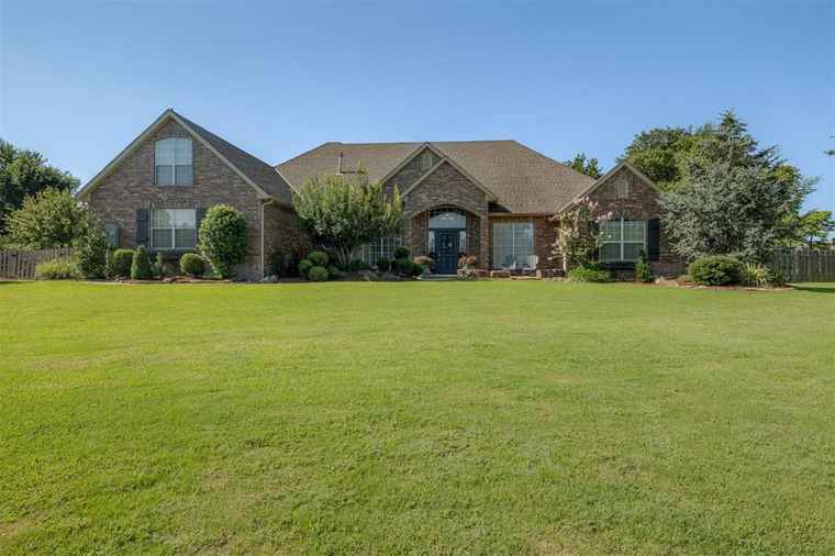 Photo of 7400 NE 95th St Oklahoma City, OK 73151