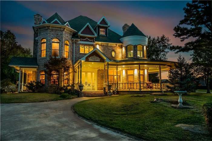9200 Wonga Dr Midwest City Ok 73130 4 Beds5 Baths