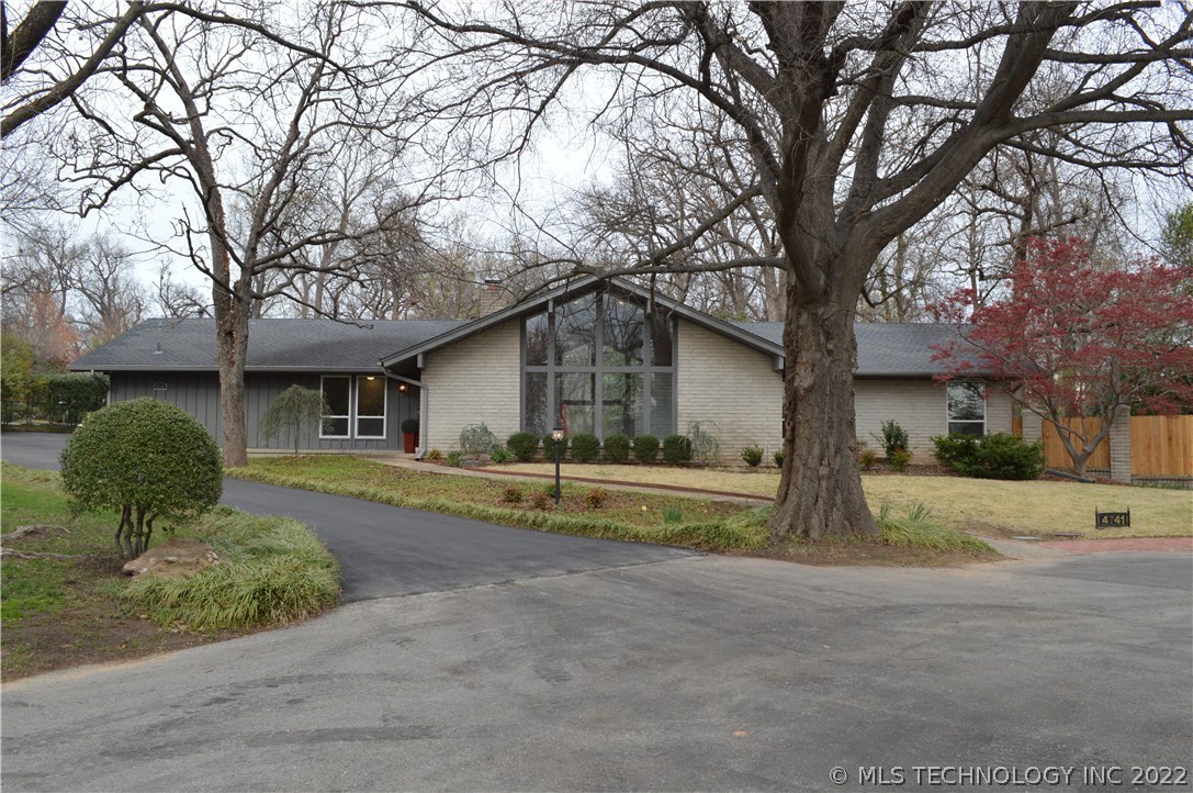 4741 S Yorktown Pl, Tulsa, OK 74105 | Redfin