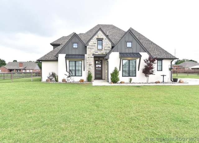 Property at 10434 S 218th EastAvenue, Broken Arrow, OK 74014, 4 beds, 3.5 baths