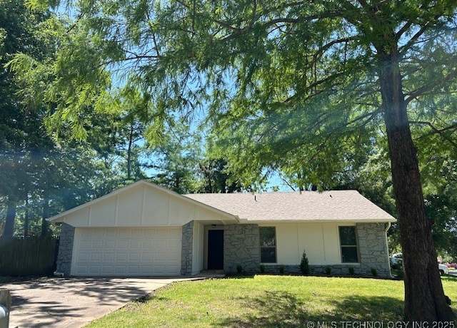 Property at 14804 E 33rd Pl, Tulsa, OK 74134, 3 beds, 2 baths