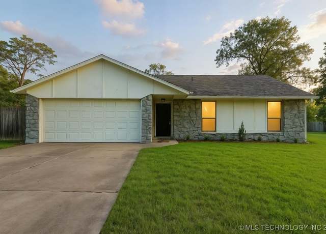 Property at 14804 E 33rd Pl, Tulsa, OK 74134, 3 beds, 2 baths