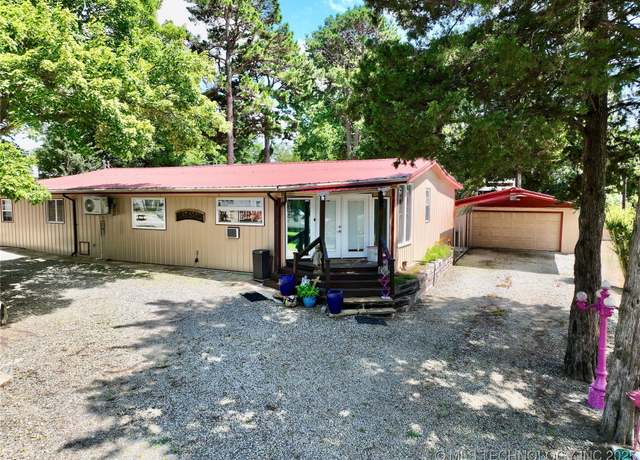 Property at 419086 E 1144 Rd, Eufaula, OK 74432, 4 beds, 3 baths