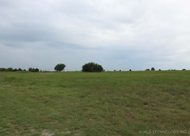 Property at 00005 NE 1st St, Pryor, OK 74361