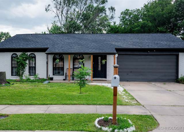 Property at 2428 S 121st EastAvenue, Tulsa, OK 74129, 3 beds, 1.5 baths