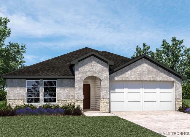 Property at 2116 E Vandalia St, Broken Arrow, OK 74127, 4 beds, 2 baths