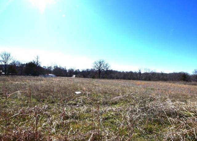 Property at 1728 N 5th St, Stilwell, OK 74960