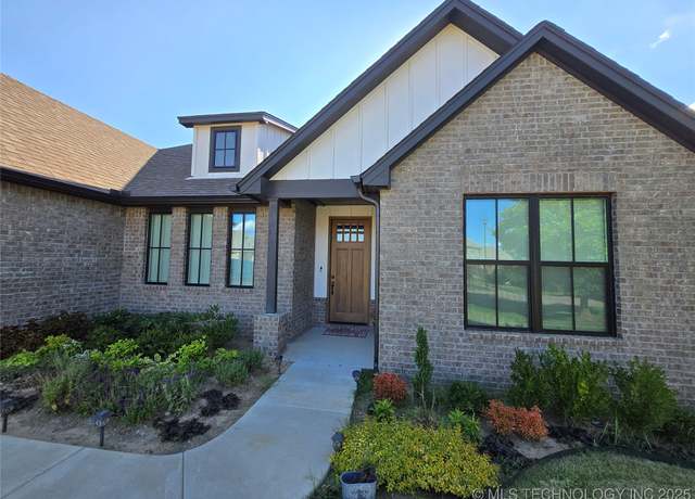 Property at 3610 S Fir Ct W, Broken Arrow, OK 74011, 4 beds, 3 baths