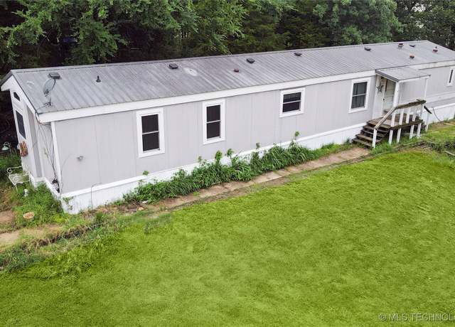 Property at 43 Homestead, Canadian, OK 74425, 3 beds, 2 baths