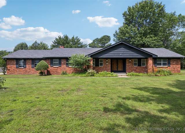 Property at 9302 Haskell Dr, Broken Arrow, OK 74014, 3 beds, 2 baths
