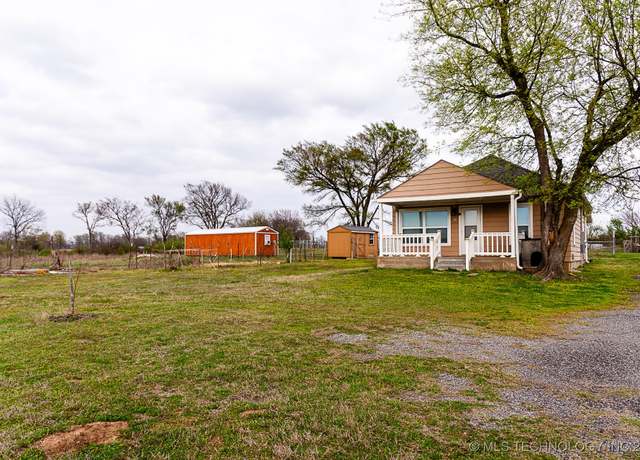 Property at 28360 Arbeka Rd, Henryetta, OK 74437, 2 beds, 1 bath