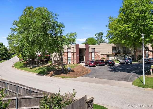Property at 4317 E 68th St Unit C4-615, Tulsa, OK 74136, 2 beds, 2 baths