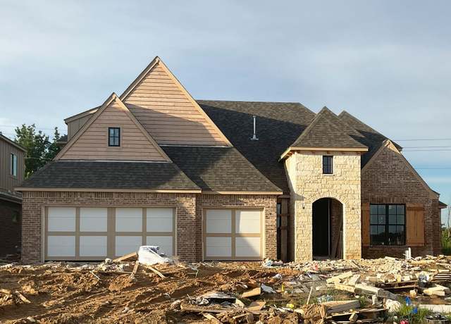 Property at 2709 W Twin Oaks St, Broken Arrow, OK 74012, 4 beds, 4 baths