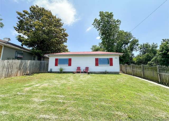 Property at 723 S Quanah Ave, Tulsa, OK 74127, 2 beds, 2 baths