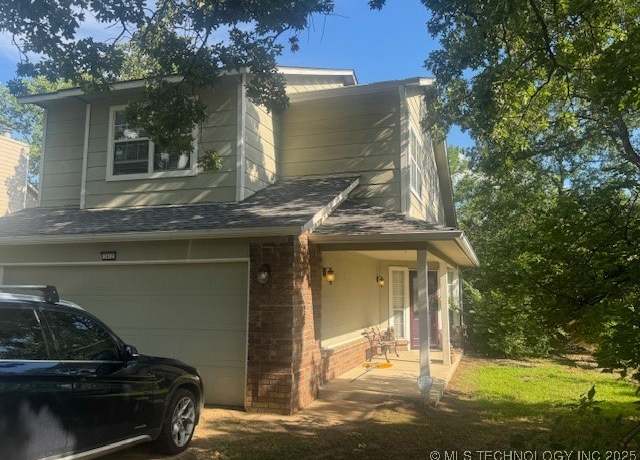 Property at 7412 W 38th St, Tulsa, OK 74107, 3 beds, 2.5 baths