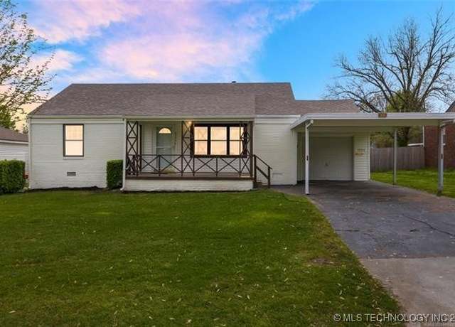 Property at 5354 E 5th St, Tulsa, OK 74112, 2 beds, 2 baths